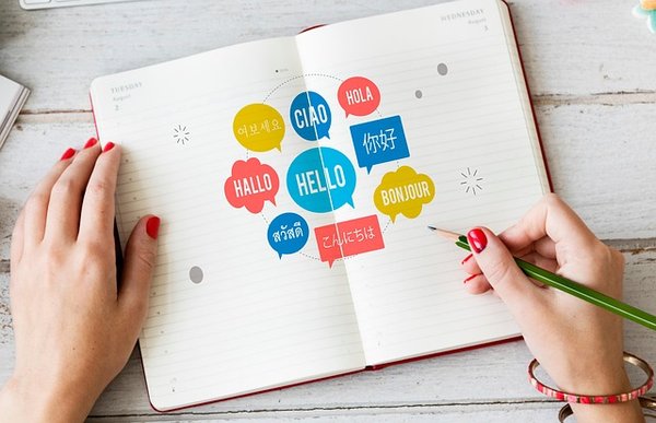 Top reasons to choose a reliable agence de traduction